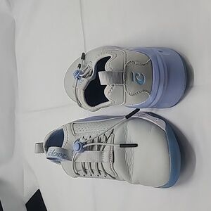 Cloves - size 6.5 gray and blue